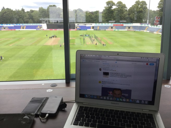 DDC91EB1-C951-4E80-93E6-482D8F6E1586